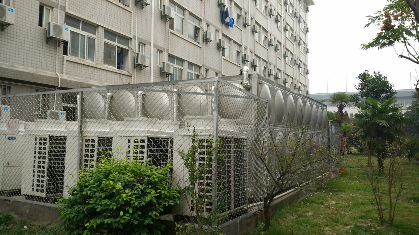 武汉长江工商学院学生宿舍空气能热泵采暖系统